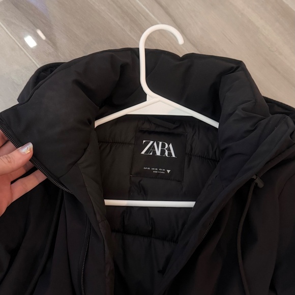 Cropped black winter parka Zara - Picture 3 of 6
